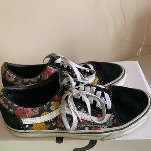 Women’s Floral Vans